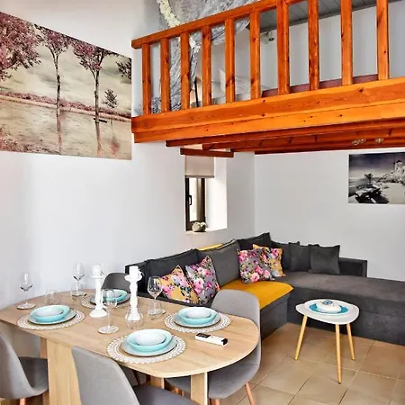 Ferenikis House Appartamento *